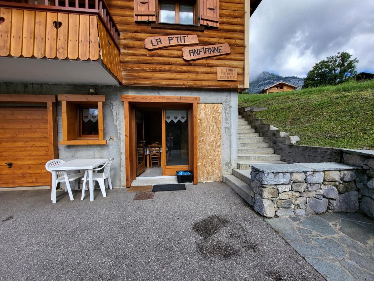 Appartement Cosy Face Aux Aravis Le Grand-Bornand Exteriér fotografie
